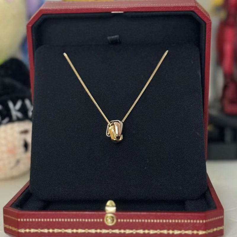 Ca*t*er necklaces